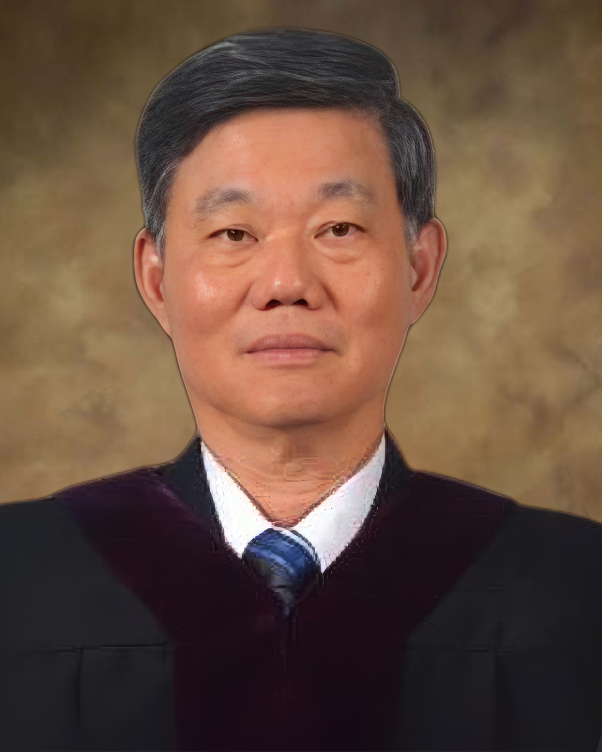 Mr. Somchai Wattanagaroon